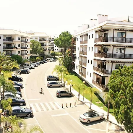 T2 Pine Sun Park Apartment Olhos de Agua (Albufeira)